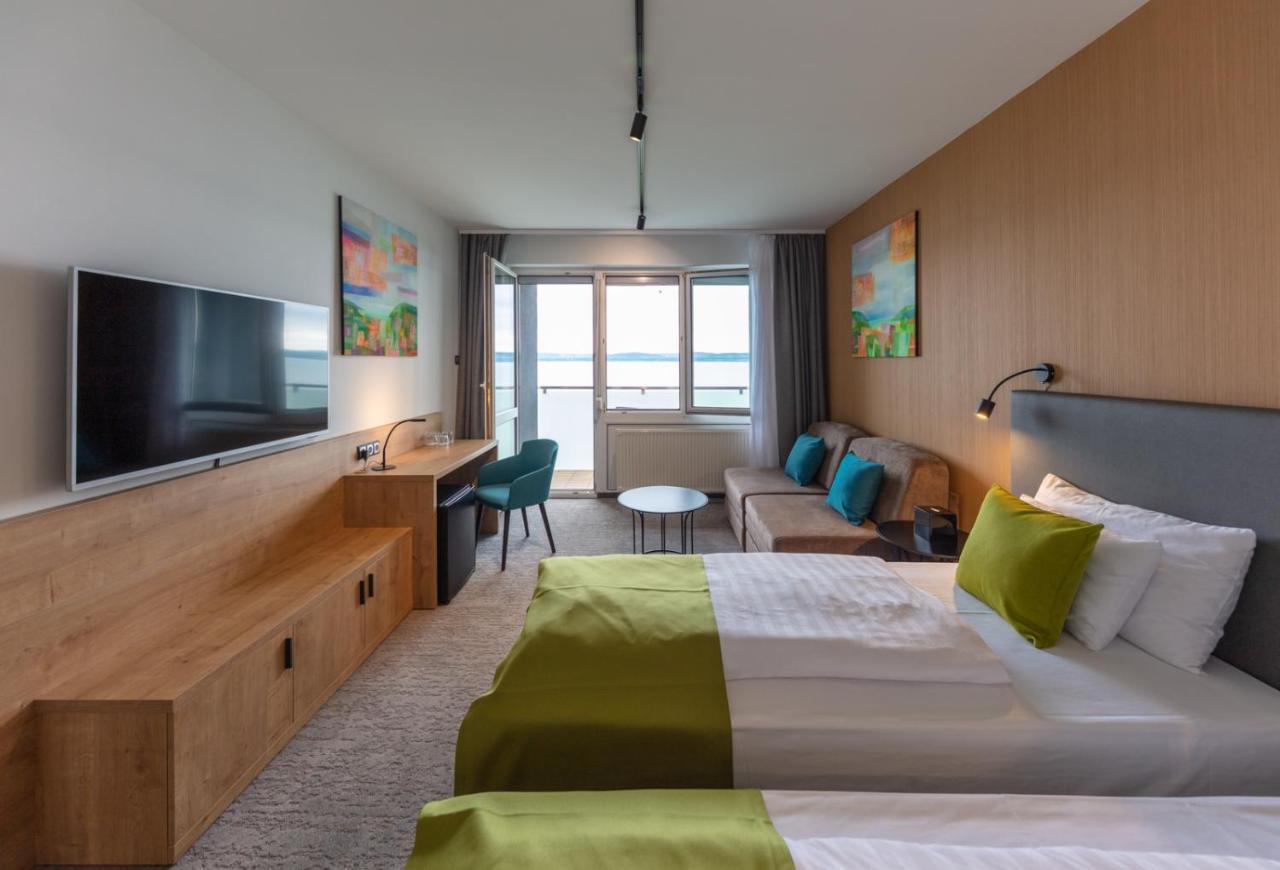 Hotel Otp Balatonszemes Exterior photo