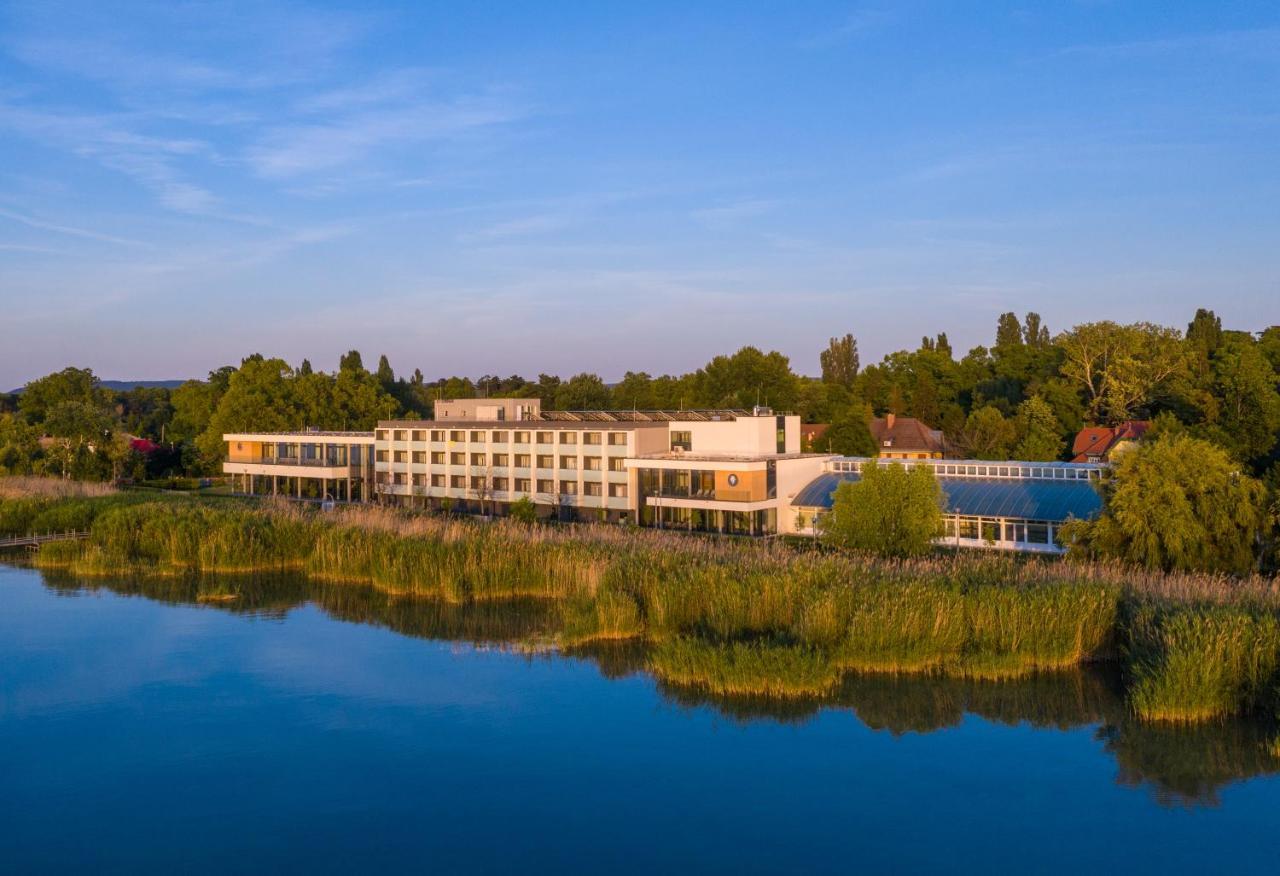 Hotel Otp Balatonszemes Exterior photo