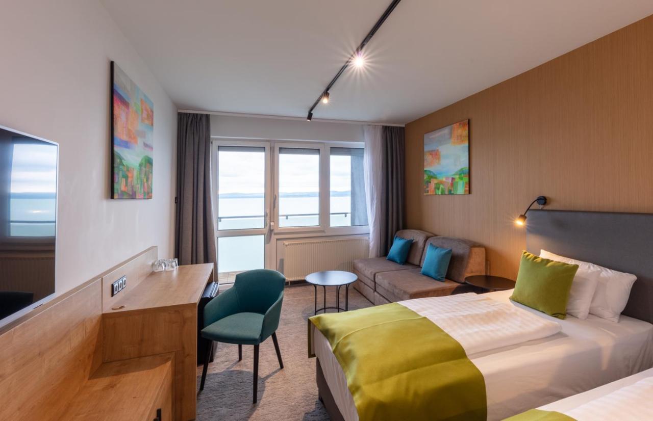 Hotel Otp Balatonszemes Exterior photo